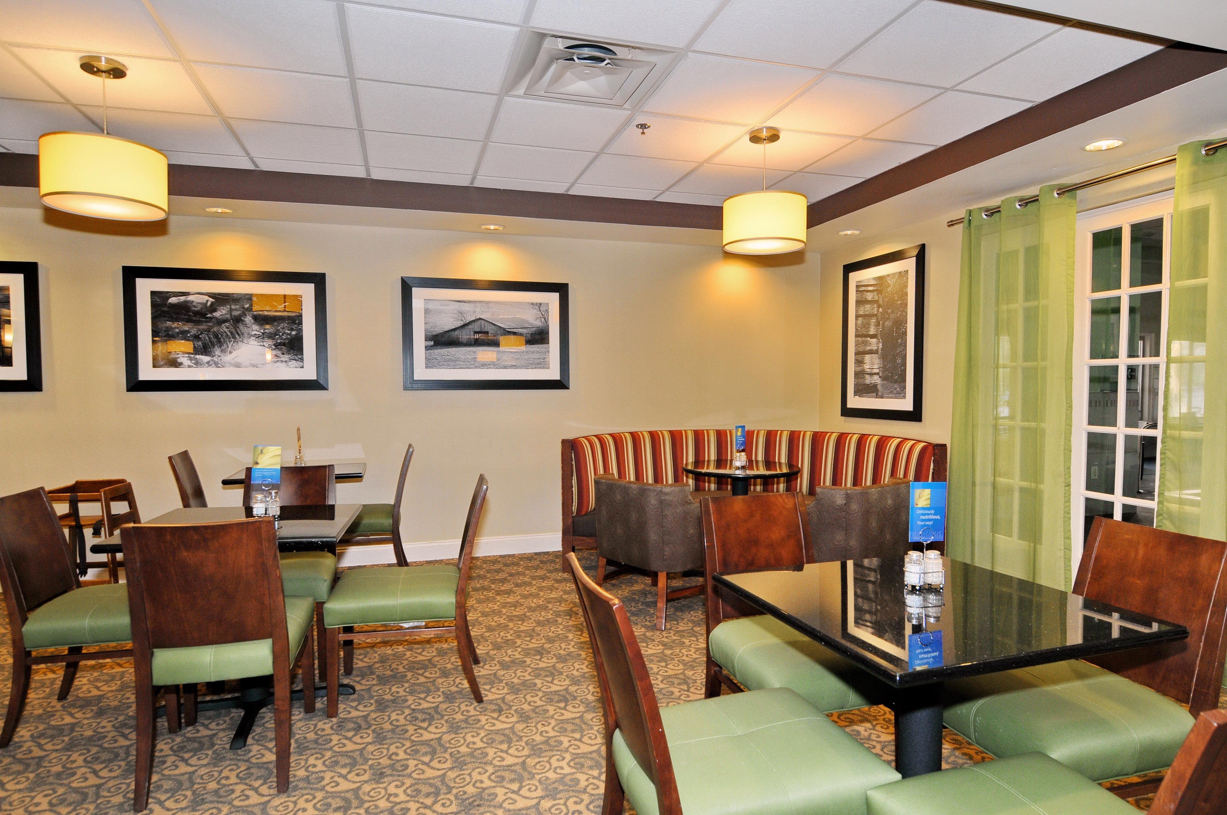 Holiday Inn Express Athens By Ihg Esterno foto